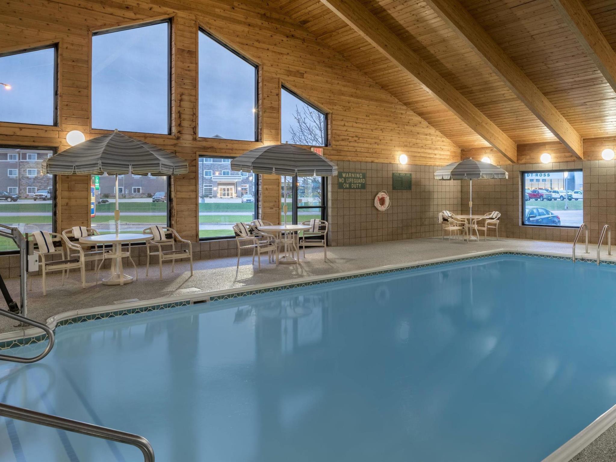 Americinn By Wyndham Valley City Conference Center Extérieur photo