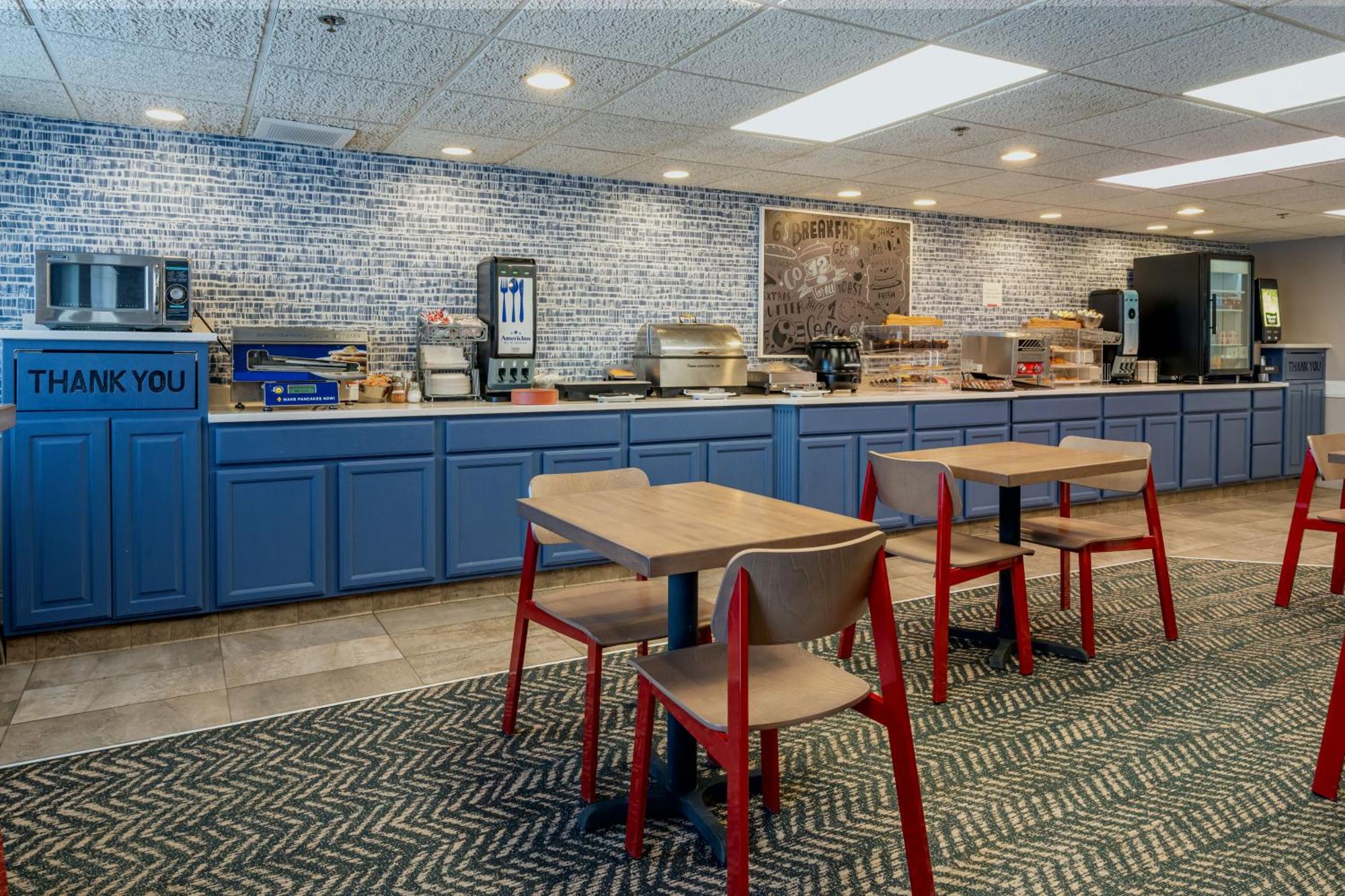 Americinn By Wyndham Valley City Conference Center Extérieur photo